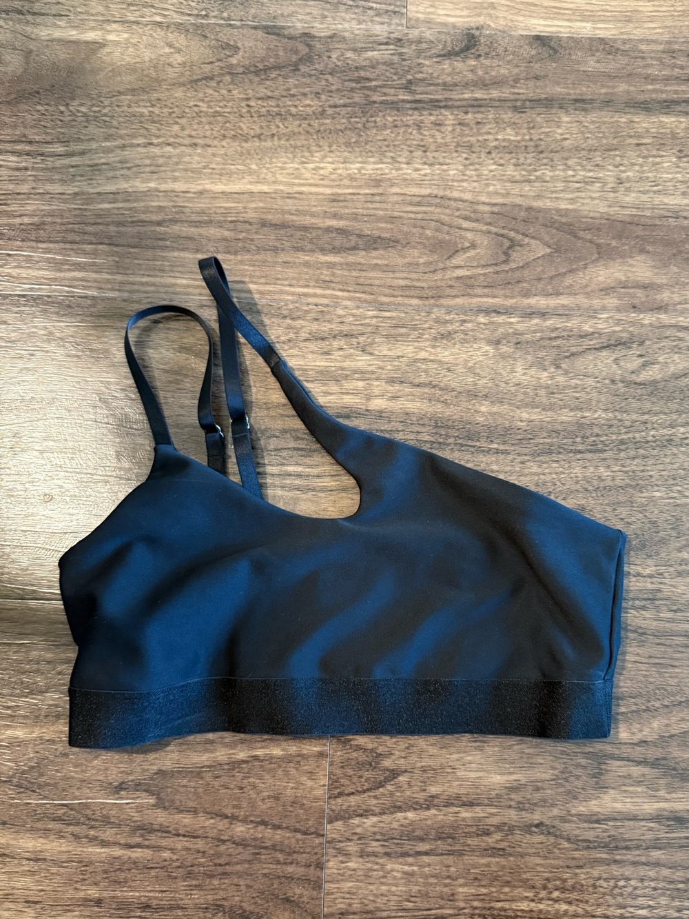 ALO Asymmetrical One Shoulder Sports Bra